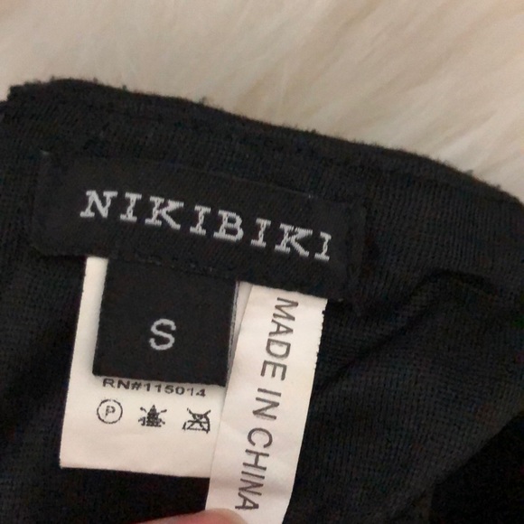 Black studded dress - Picture 7 of 7